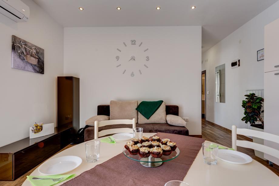Apartman Tika Pola Esterno foto